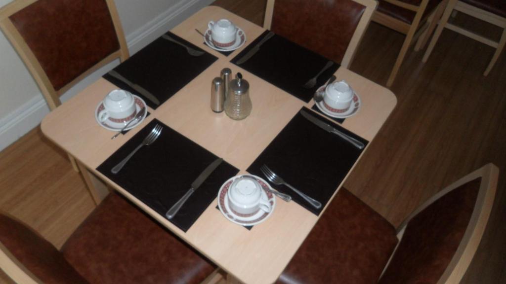 Montrose Guest House Ромфорд Екстер'єр фото